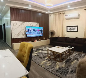 Abimbola's - 3 Bedroom Apartment